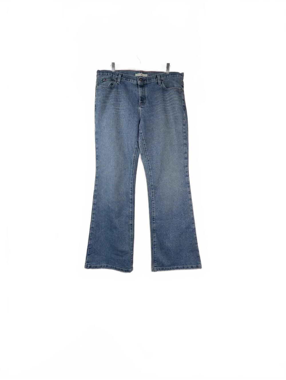 Vintage Y2K Tommy Hilfiger Women's Low Rise Flare-Leg Jeans Size 16 Long